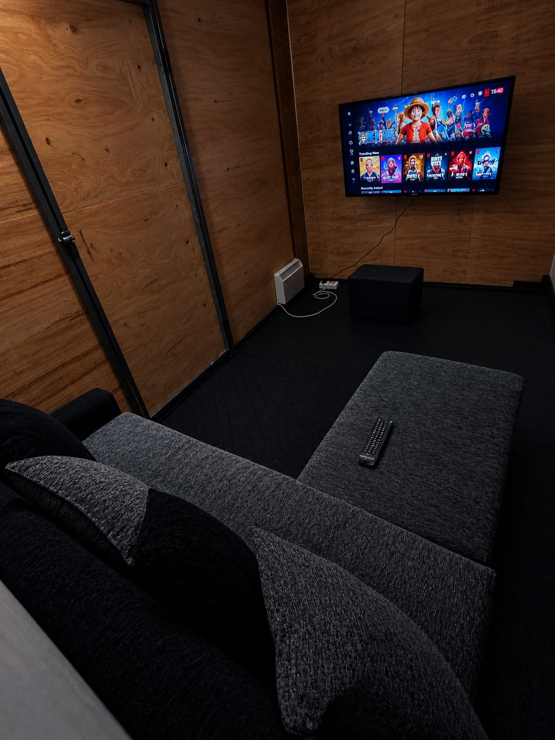 Kandy TV cabin
